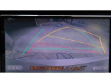 バックガイドモニターで、後方を確認しながら安心して駐車することができます。運転初心者も熟練者も必須の機能ですよ!