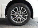 R7年式夏タイヤ215/60R17ブリヂストン製です。