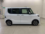 軽自動車、小型車を中心に常時300台展示車を御用意させて頂いております