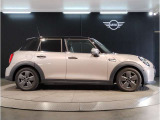 【MINI認定中古車】MINIのご購入はぜひMINI正規ディーラーで!メーカー基準の納車前点検整備を全車実施。規定整備を実施された車両にのみ付帯出来る全国保証。