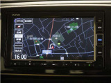 純正スタンダードインターナビ(VXM-214VFi)&バックカメラが装備されているので、普段の使い勝手もロングドライブも快適です。