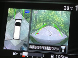 【アラウンドビューモニター】専用のカメラにより、上から見下ろしたような視点で360度クルマの周囲を確認することができます☆死角部分も確認しやすく、狭い場所での切り返しや駐車もスムーズに行えます。