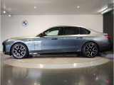 ☆BMWは自動車メーカーとしてのアイデンティティ&hellip;BMWらしさを守るため頑なに前後重量配分50:50にこだわり続けています☆