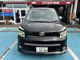 お買い得ヴォクシー入庫しました 4WD 機関良好 両側電動スライドドア プッシュスタート 社外ナビ バックカメラ DVD再生 お気軽にお問い合わせください
