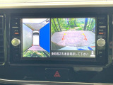 【アラウンドビューモニター】専用のカメラにより、上から見下ろしたような視点で360度クルマの周囲を確認することができます☆死角部分も確認しやすく、狭い場所での切り返しや駐車もスムーズに行えます。