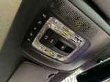 輸入車、国産車を問わず、現在お乗りのお車を下取りさせて頂きます。お車の車種やボディカラー、オプション装備などをご連絡頂けましたら、おおよその額を提示させて頂きますので、お気軽にお申し付け下さいませ。