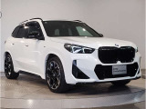 BMWのダイナミック且つエモーショナルなスタイルを印象付けるキャラクターライン(プレスライン)眺めているだけで溜め息の出る美しさです☆
