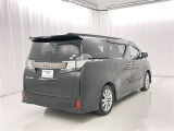 沢山乗れるのがこの車の魅力!2台で移動しないと・・・なんて時もこの車なら1台で!大活躍です♪