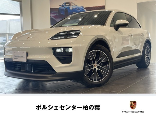 タイカン 4 4WD