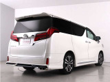 当店では、厳選された車両のみ展示しております。アルファード・ヴェルファイアに特化した専門店ならではの豊富な在庫の中から、お気に入りの一台をお探しください!