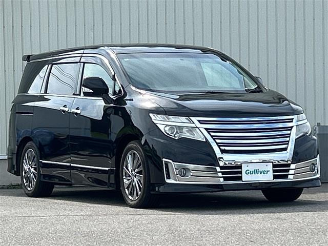 エルグランド2.5 ライダー黒本革 パワーシート 4WD 本革シート