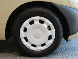 R8年式夏タイヤ185/65R15ダンロップ製です。