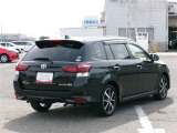 明るく広々、落ち着いた店内では、中古車のご検討・ご購入のほか、携帯電話(au)の購入等、様々なご相談に幅広く応えていきます♪