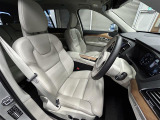 XC90 B5 AWD モメンタム 4WD 4WD 本革シート
