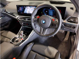 ☆センターパネルを運転席側に僅かに傾けたBMW独特のインパネ☆【駆け抜ける歓び】はここからもスタートしております☆