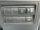 オートマチックハイビームとは、先行車や対向車のライトを認識し、ハイビームとロービームを自動で切り替える機能です。夜道の視界を確保します。詳細は販売店スタッフまでおたずねください。
