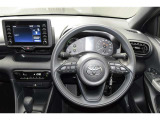 当店は全車『ロングラン保証』付!(1年間、距離無制限 HV車はHV保証付) 別途延長保証もご用意しております♪ ぜひ現車を確認にご来店ください
