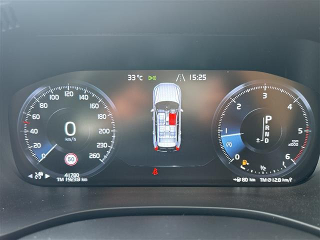 46597acc.jpg