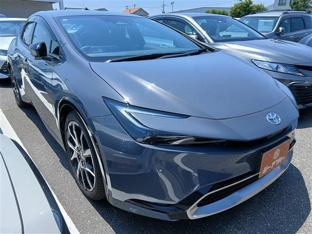プリウス 2.0 プラグインハイブリッド Z 禁煙車 純正12.3インチナビ 全周囲カメラ