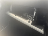 店舗にて現車の確認もいただけますので、お電話で在庫のご確認の上是非ご来店くださいませ。