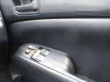 中古車センター 0778-52-3252 (新車・中古車販売店)       本社サービス工場 0778-52-1246 (車検・修理工場)                営業・整備スタッフ一同ご連絡、ご来店をお待ちしてます。