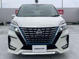 セレナ 1.2 e-POWER ハイウェイスターV 