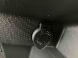 2.「定期点検整備」は安心してお乗り頂く為に、ご納車までに法定12カ月点検相当の点検を行います。
