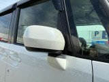 高年式車〜登録済車など、お得な中古車を取り揃えております。お気軽にご来店下さい。スタッフ一同お待ちしております。