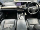 LS 600h Fスポーツ 4WD 