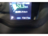 ★撮影時の走行距離は約7.4万Kmです。安心のロングラン保証付きです。