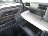 オールメーカーの軽未使用車・軽中古車を実際に「見て」「座って」「一度に比較」できるのが魅力です!