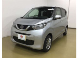 手入れがしやすいシルバーカラーです
