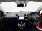 見通しのよいすっきりとした視界で、誰でも運転しやすいです。運転のしやすさは疲れにくさにも繋がりますよ♪