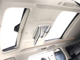 【ツインサンルーフ】サンルーフ装備車両!高級感もアップ、大人気オプション解放感溢れる快適なドライブをお楽しみください♪