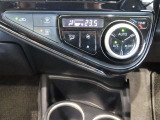 オートエアコンで快適な室内です。