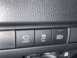 オートマチックハイビームとは、先行車や対向車のライトを認識し、ハイビームとロービームを自動で切り替える機能です。夜道の視界を確保します。詳細は販売店スタッフまでおたずねください。