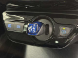 スタイリッシュな室内で運転もしやすいです♪使い勝手の良い配置も考えられています!!