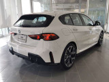 BMWプレミアムセレクション前橋では、高年式低走行モデルからMモデル、年式が経ちなかなかディーラーでは見かけないモデルまで幅広いラインナップで認定中古車を取り扱っております。品質に自信があります。
