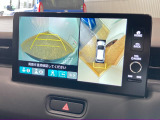 【全周囲カメラシステム】運転席から見えにくい後方などをナビ画面で確認でき運転を支援するシステムです!