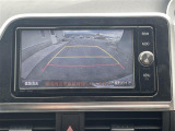 【バックカメラ】駐車が苦手な方でも映像で後方の安全確認もしっかり見えない死角の部分や距離感などモニター確認することが可能です。