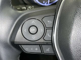 ステアリングスイッチ装備!運転しながら手元でオーディオの操作などができます。