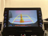 いまや必須装備「ナビゲーション」搭載!知らない場所に、スイスイッとドライブ。なんて便利な機能でしょうか?もう、これなしではハンドルを握れませんね!でも、運転中の操作は危険ですのでご注意ですね♪