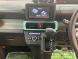 快適にお乗りいただくために、外装を美しく仕上げるだけではなく、内装も細部にいたるまで徹底した清掃・洗浄を実施しております。