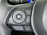 ステアリングスイッチ装備!運転しながら手元でオーディオの操作などができます。