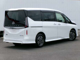 セレナ 1.4 e-POWER ハイウェイスターV 