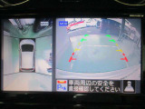 アラウンドビューモニターが駐車をアシスト☆4つの高解像度カメラで車の周囲を撮影。ミニバン、SUVなどの死角の駐停車も驚く程楽です!バックカメラは、車庫入れの時は勿論、後方の安全確認もできて安心です♪