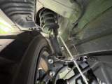 お車を安心してお乗りいただく為には、足回りの定期点検が欠かせません。サービスサポート(有償保証)では無料点検もご提供しており、安心のカーライフをお過ごしいただけるサポート体制が整っています。