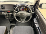 このハンドルを握った時に、車を所有している優越感を味わえますね