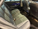 車両は屋内展示しておりますので天候に関係なくごゆっくりコンディションご確認頂けます。車両を倉庫へ保管している場合が御座いますのでご来店前に在庫確認頂けると幸いです。TEL072-784-8800