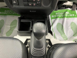 ダイハツディーラーでは「ダイハツ認定U-CAR」という基準を設け、車選びに詳しくないお客様でも「安心して選べる」をご提供しています。